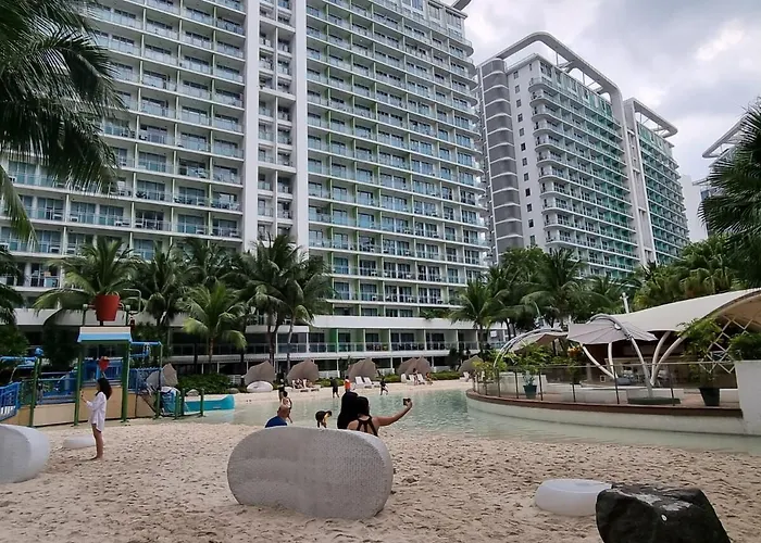 Azure Staycation Ronaldinnes Place